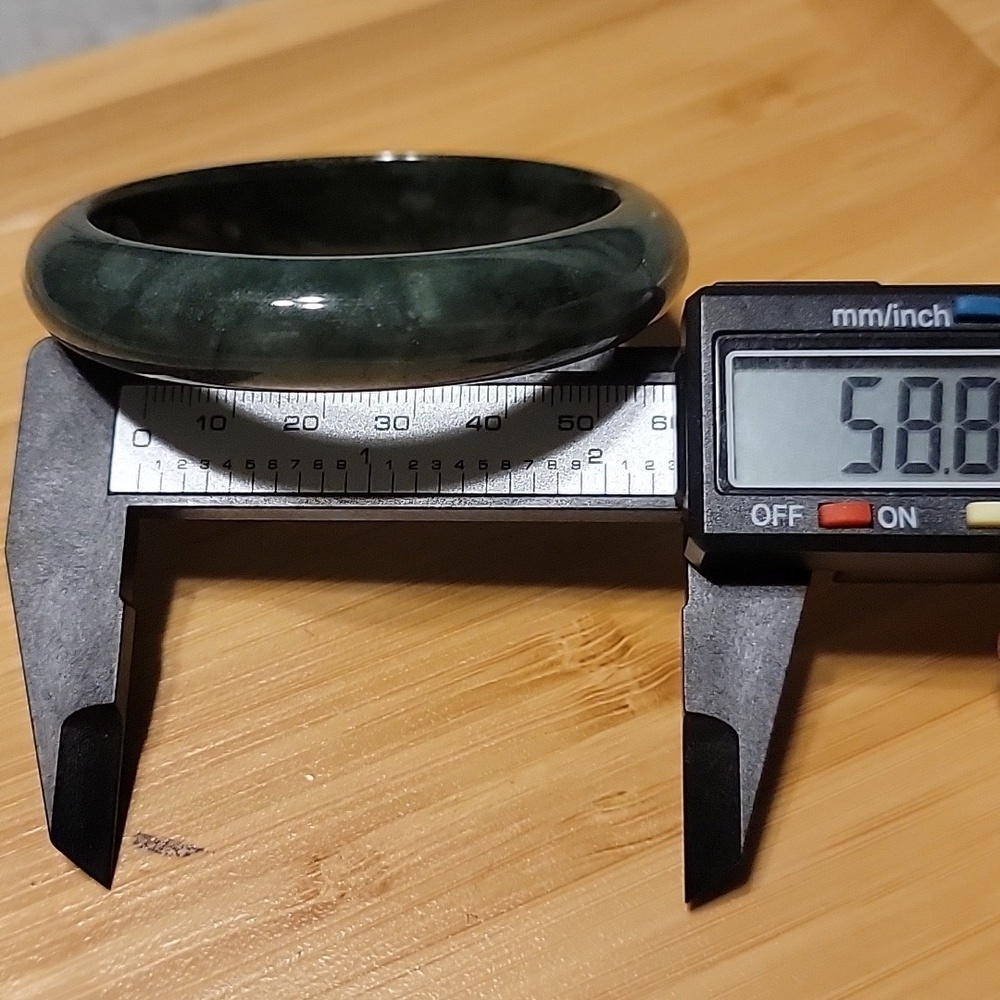 Bangle Jadeite Jade 314ct 13x9mm Natural Handmade Natural Gemstone  2.2 Inches - Picture 5 of 10